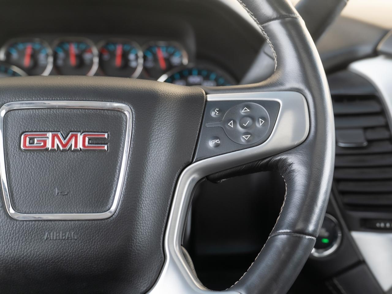 2018 GMC Yukon XL  - Photo #17
