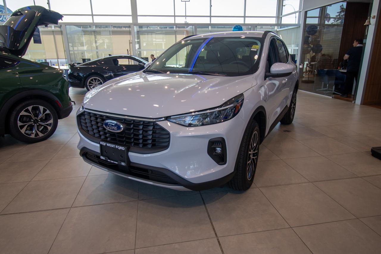 New 2025 Ford Escape PHEV FWD for sale in New Westminster, BC