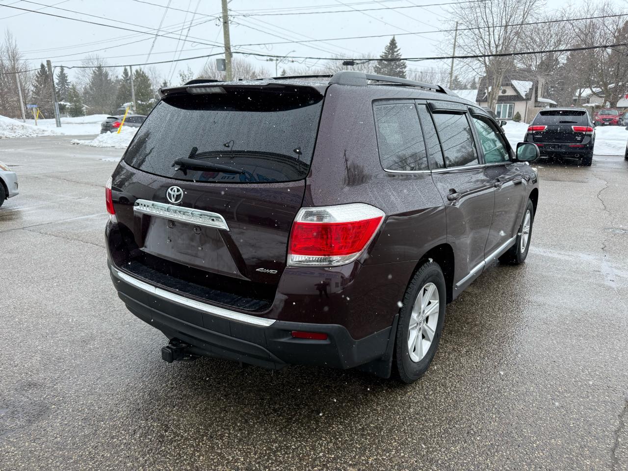 2013 Toyota Highlander  - Photo #3