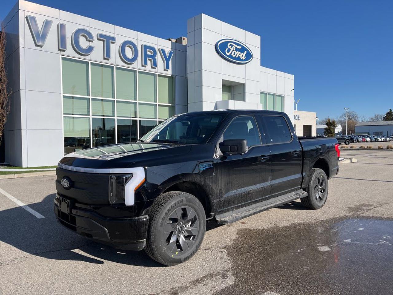 New 2025 Ford F-150 Lightning Flash for sale in Chatham, ON