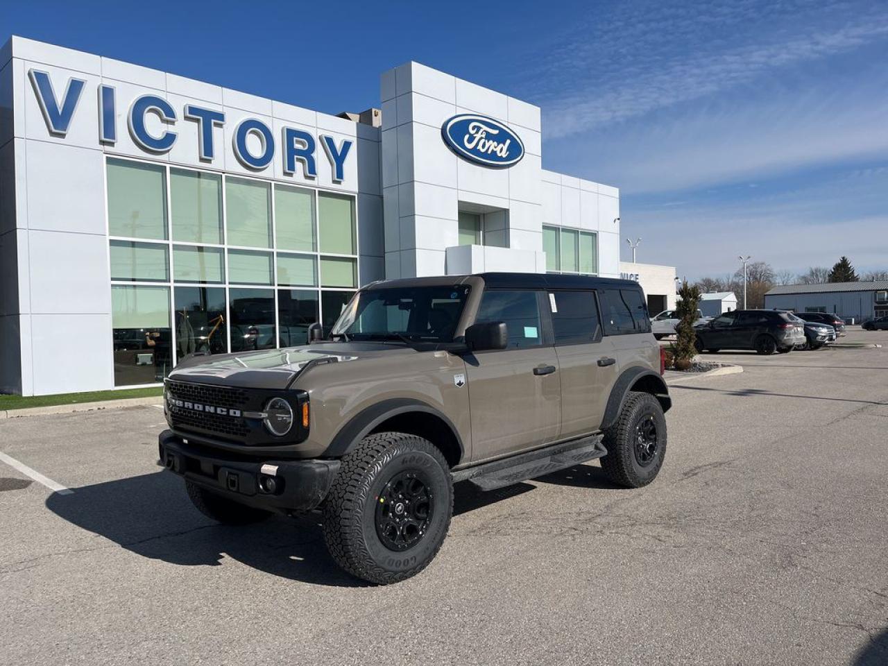 New 2025 Ford Bronco Big Bend for sale in Chatham, ON