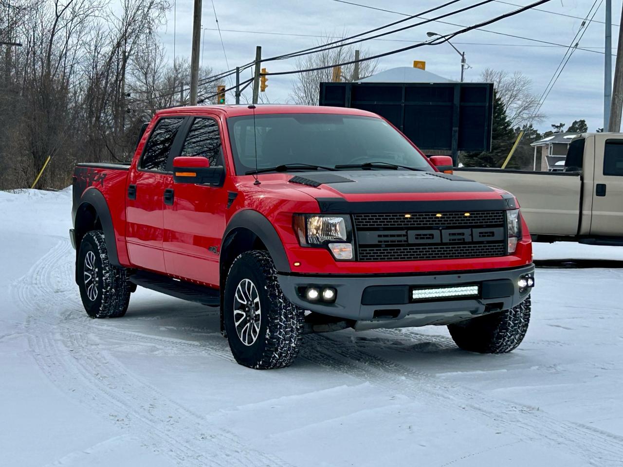 2012 Ford F-150 SVT RAPTOR - Photo #23