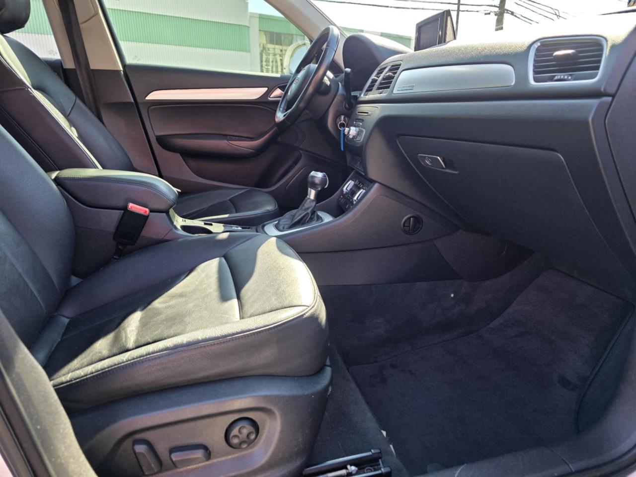 2015 Audi Q3 Progressiv Quattro Photo