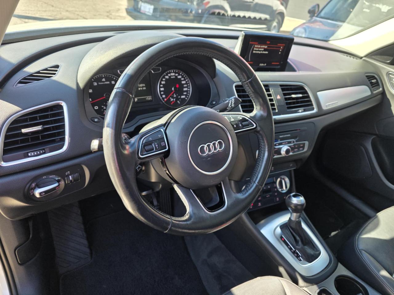 2015 Audi Q3 Progressiv Quattro Photo