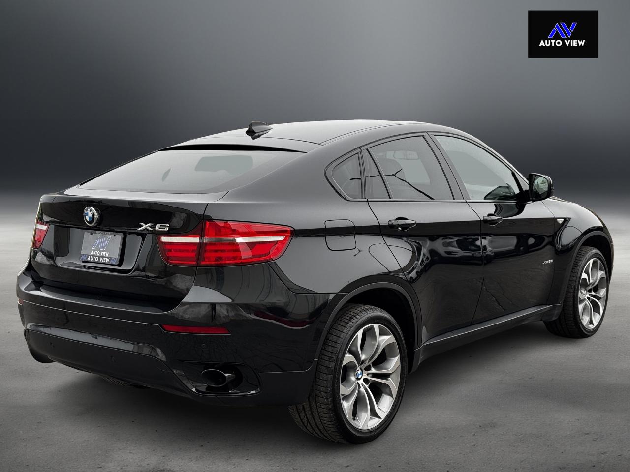 2014 BMW X6 xDrive35i **SUPER LOW KM'S** Photo4