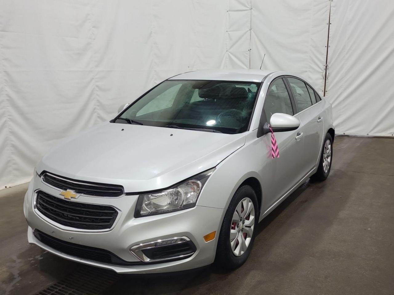 Used 2015 Chevrolet Cruze 1LT for sale in Tilbury, ON