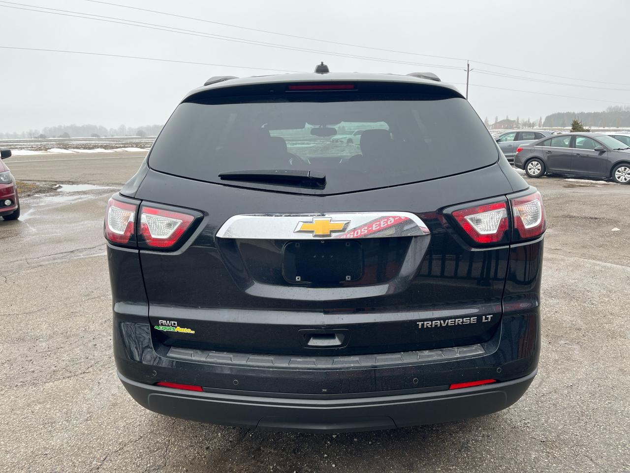 2016 Chevrolet Traverse LT | Backup Camera | Heated Seats | Sunroof - Photo #4