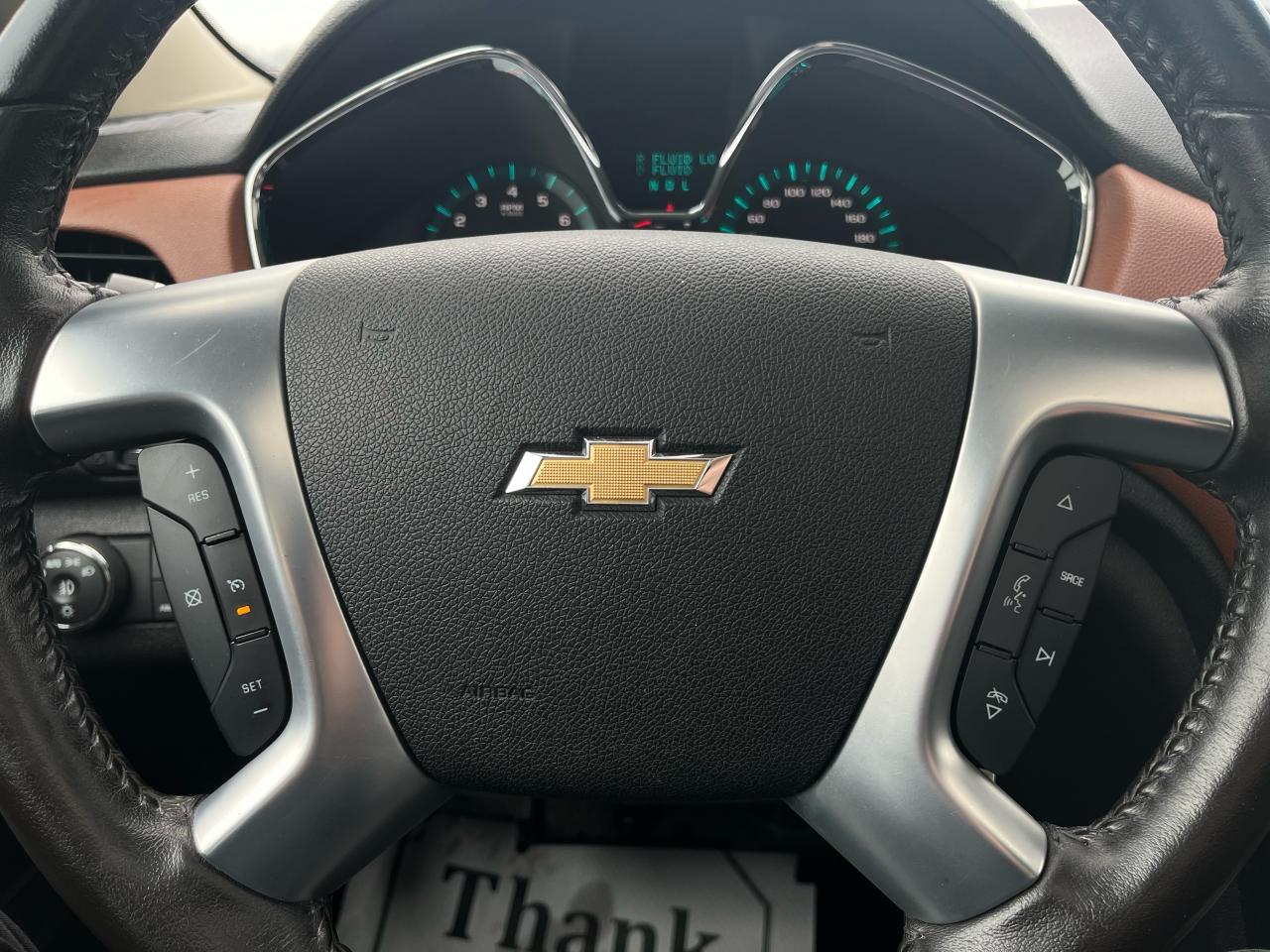 2016 Chevrolet Traverse LT | Backup Camera | Heated Seats | Sunroof - Photo #16