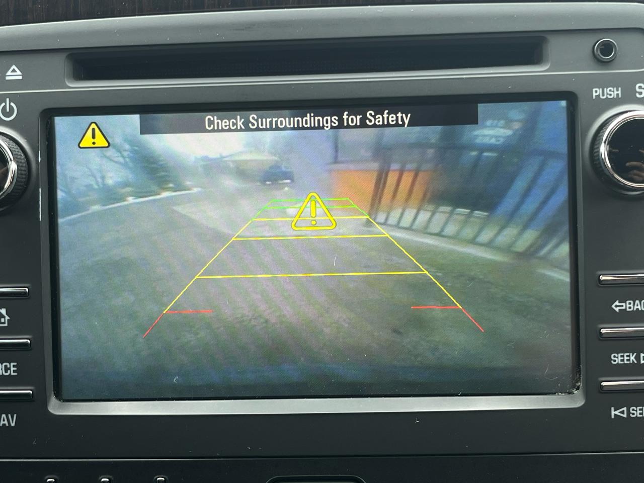 2016 Chevrolet Traverse LT | Backup Camera | Heated Seats | Sunroof - Photo #13