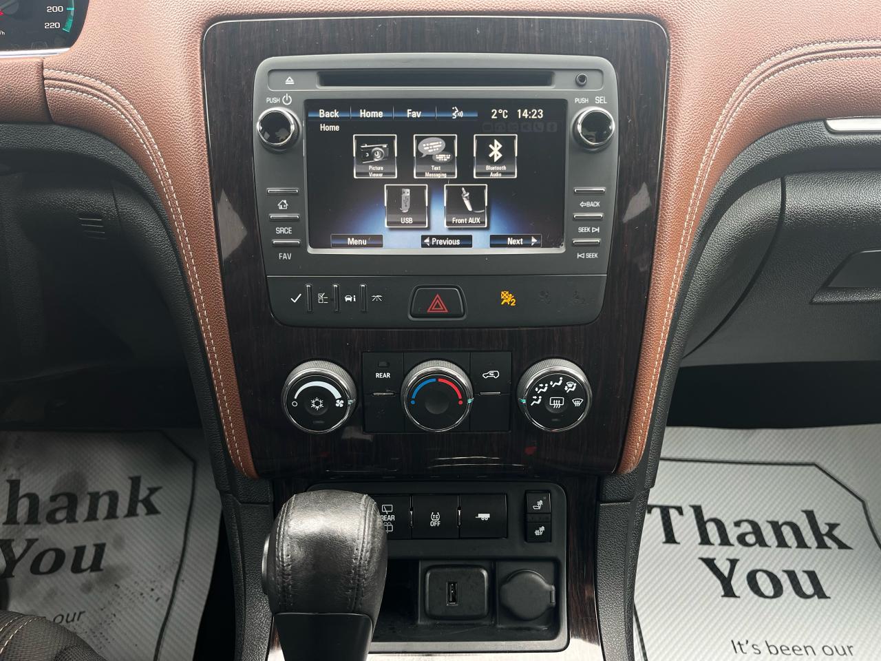 2016 Chevrolet Traverse LT | Backup Camera | Heated Seats | Sunroof - Photo #14
