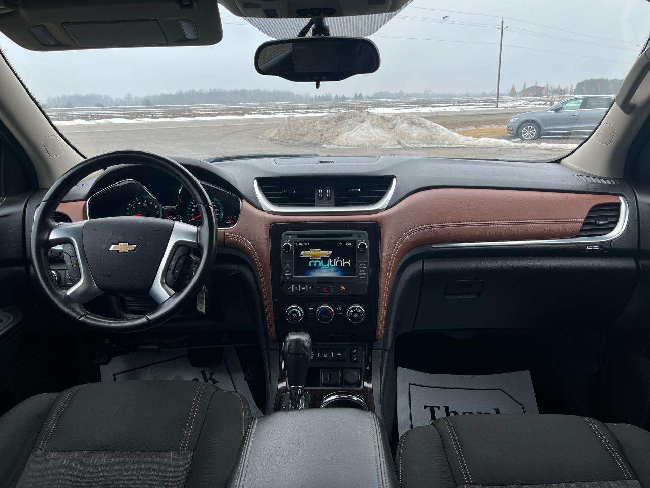 2016 Chevrolet Traverse LT | Backup Camera | Heated Seats | Sunroof - Photo #12
