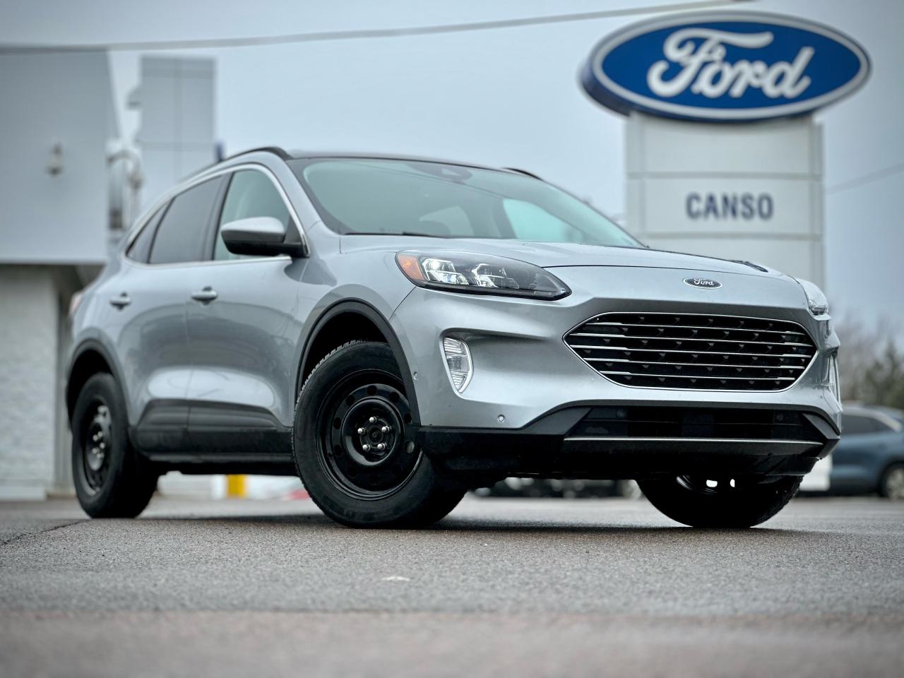 Used 2021 Ford Escape 4WD TITANIUM W/ SUNROOF for sale in Port Hawkesbury, NS