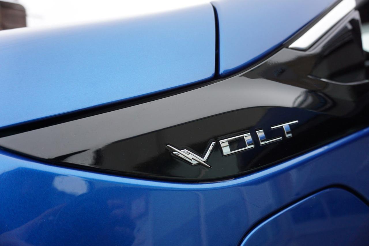 2017 Chevrolet Volt LT STANDARD EMISSION PACKAGE CERIFIED *ACCIDENT FREE* CAMERA BLUETOOTH HEATED SEATS CRUISE ALLOYS - Photo #32