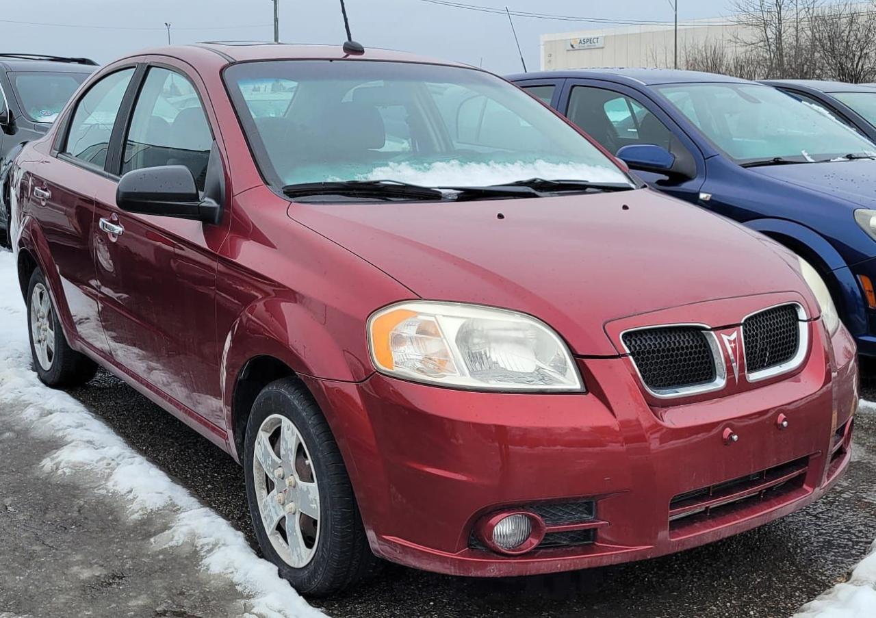 Used 2010 Pontiac G3 SE for sale in Pickering, ON