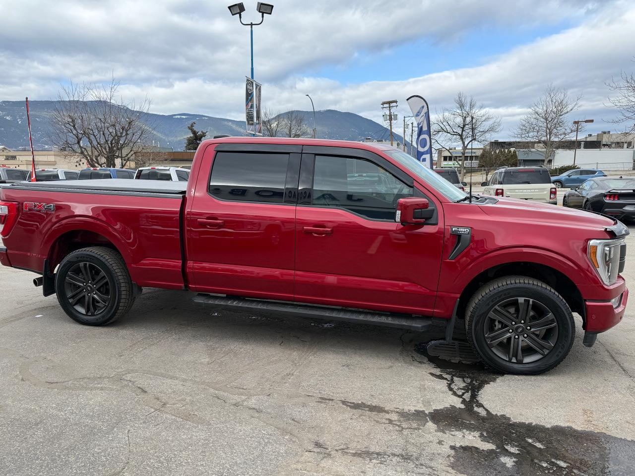 2022 Ford F-150 Lariat Photo5