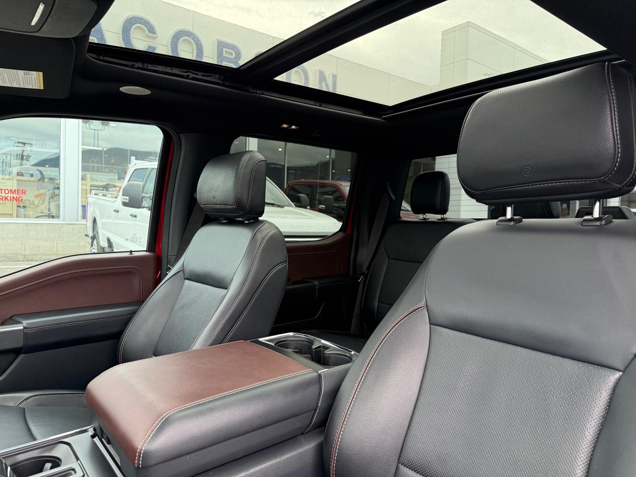 2022 Ford F-150 Lariat Photo5