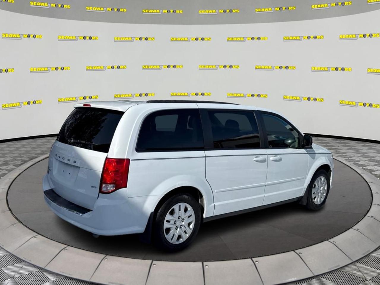 2017 Dodge Grand Caravan CVP/SXT - Photo #3