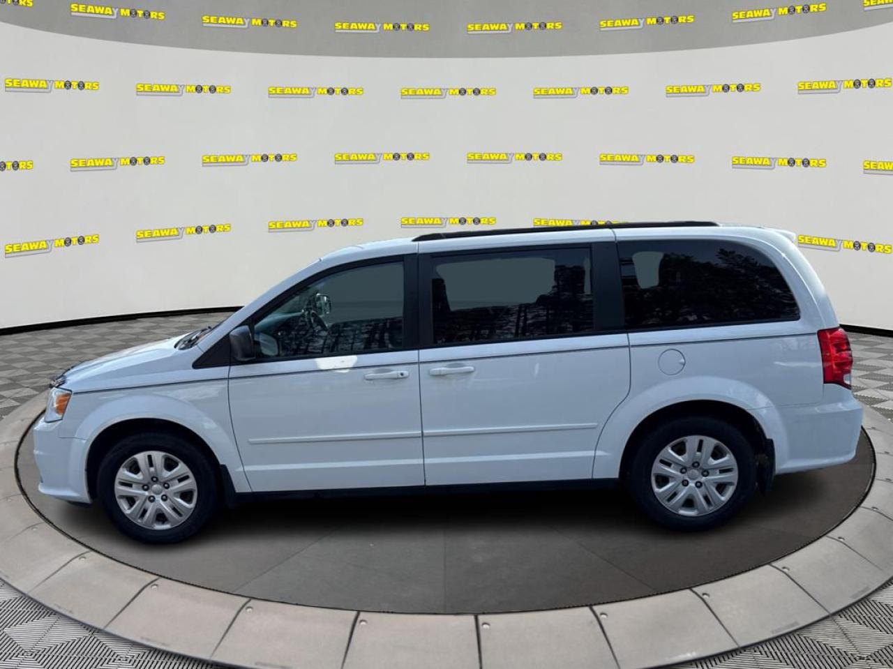2017 Dodge Grand Caravan CVP/SXT - Photo #6