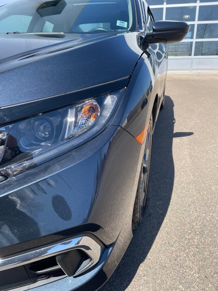 2021 Honda Civic 4D EX CVT Photo