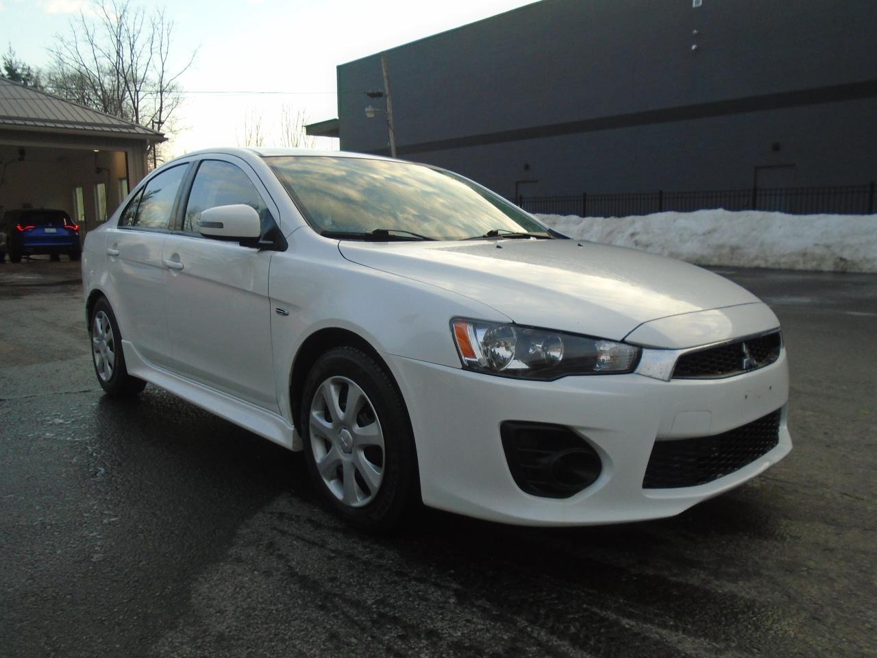 2017 Mitsubishi Lancer 4dr Sdn CVT ES FWD - Photo #2