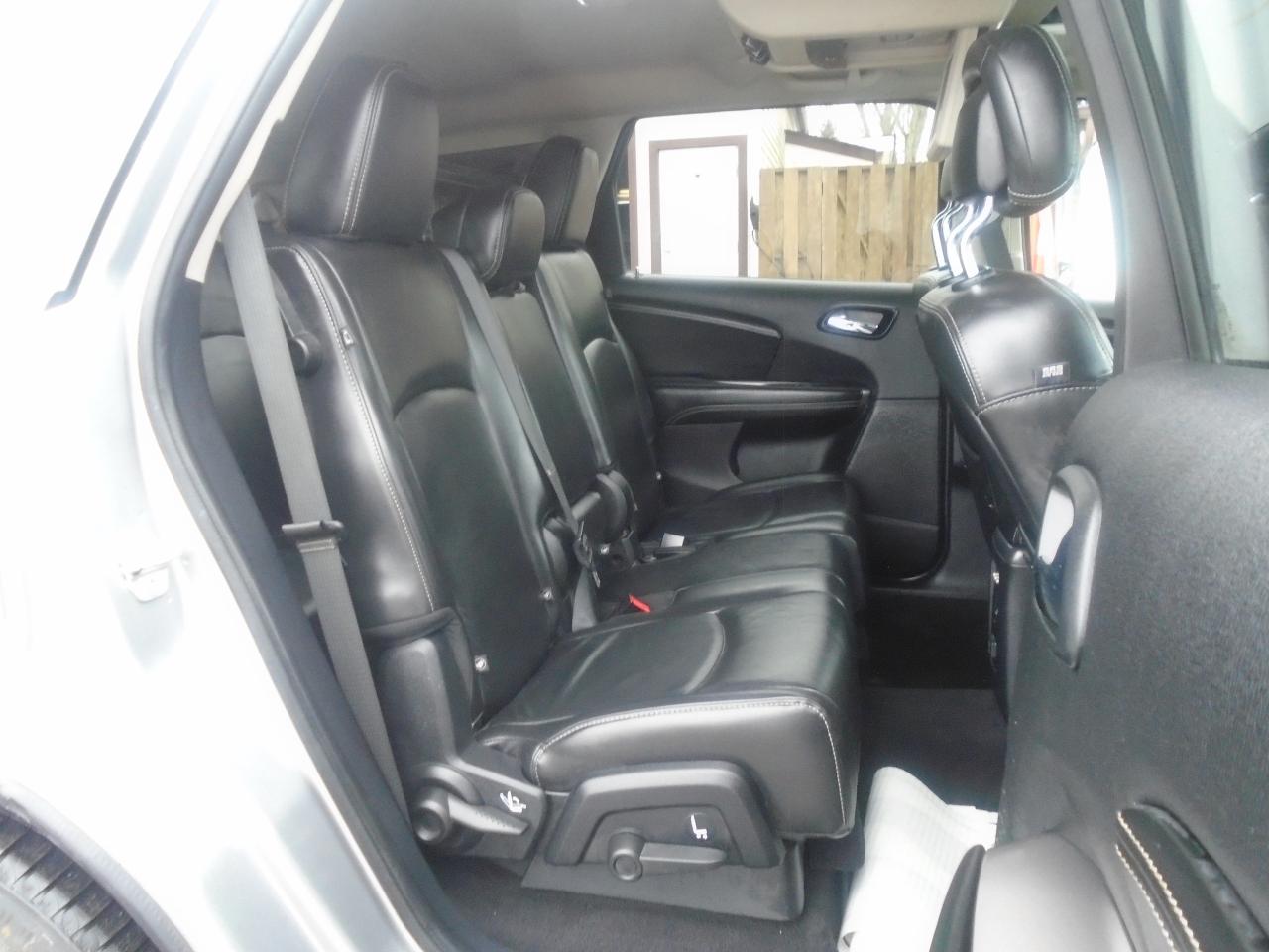 2018 Dodge Journey Crossroad AWD - Photo #27