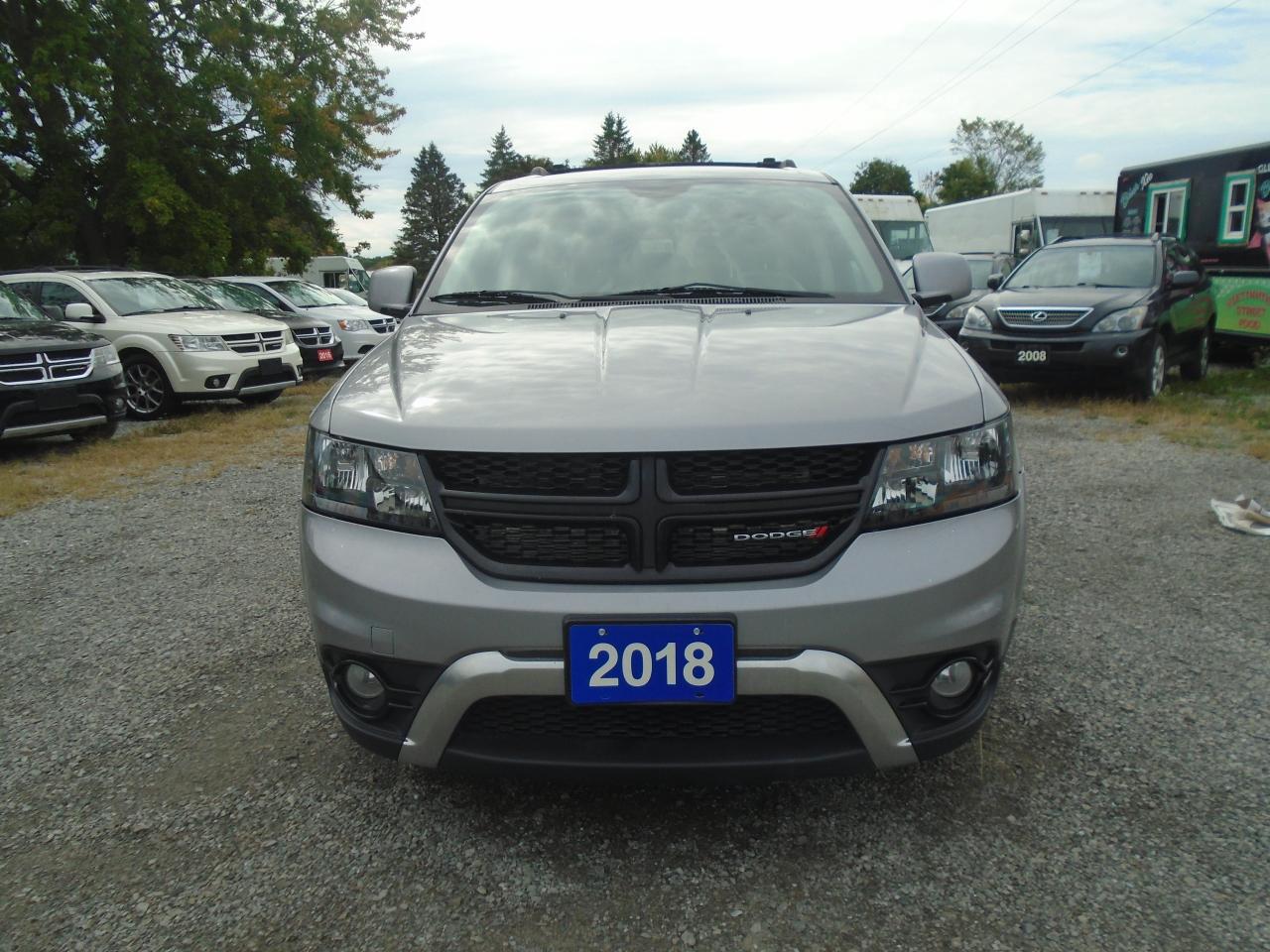 2018 Dodge Journey Crossroad AWD 7 PASS. - Photo #2