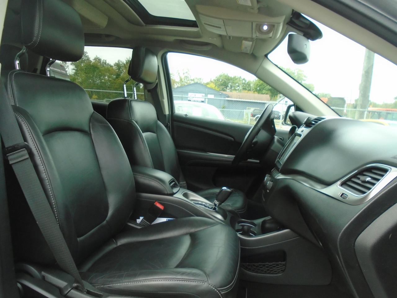 2018 Dodge Journey Crossroad AWD 7 PASS. - Photo #23