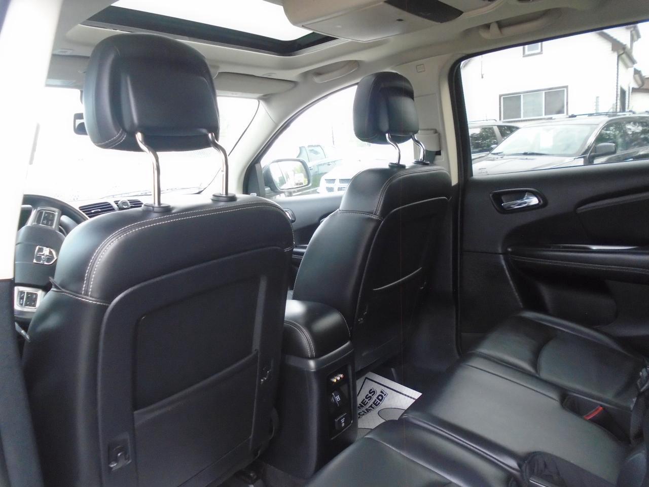 2018 Dodge Journey Crossroad AWD 7 PASS. + SUNROOF Photo