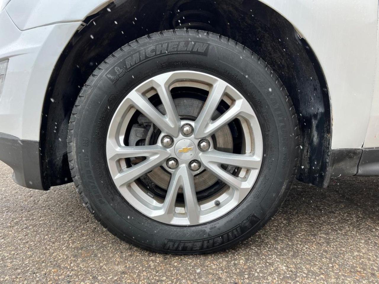 2017 Chevrolet Equinox LT | AWD | BACK-UP CAM | HEATED SEATS | POWER TAILGATE | - Photo #12