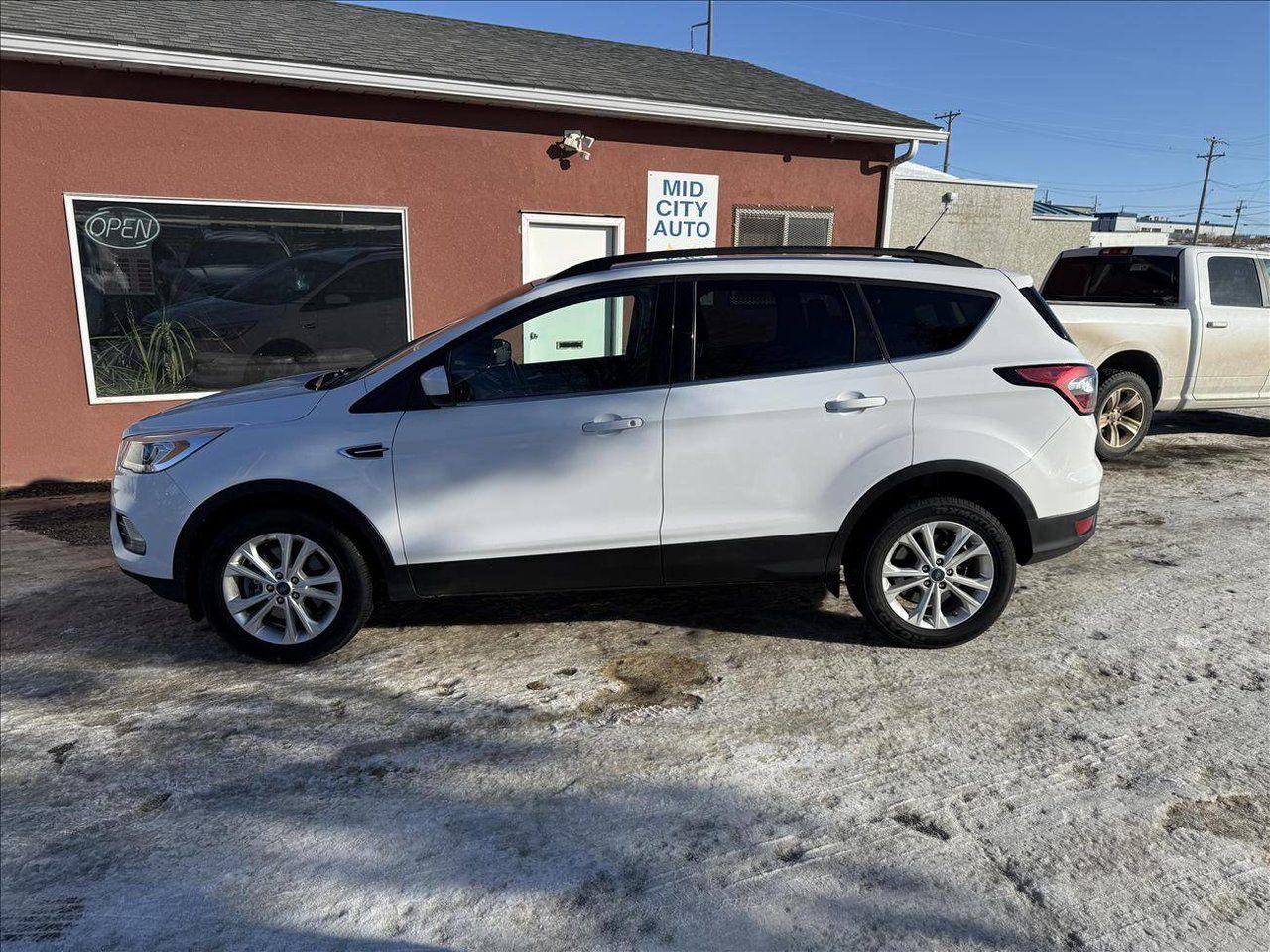 Used 2018 Ford Escape SEL 4WD for sale in Saskatoon, SK