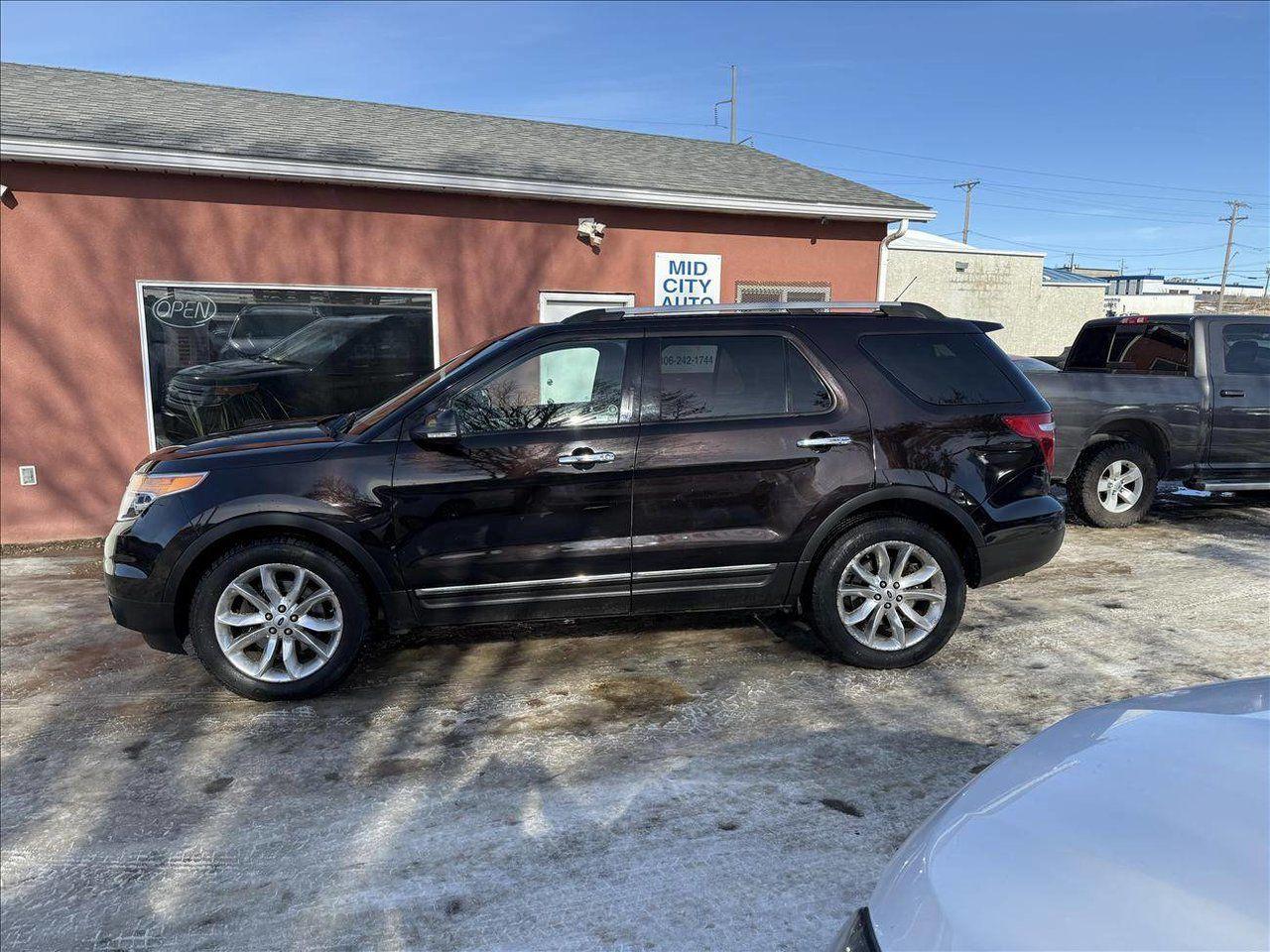 Used 2013 Ford Explorer XLT 4WD for sale in Saskatoon, SK