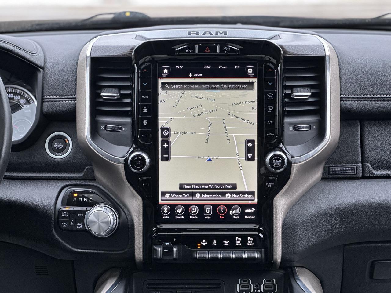 2019 RAM 1500 LARAMIE | HARMAN KARDON | PANO GLASS - Photo #27