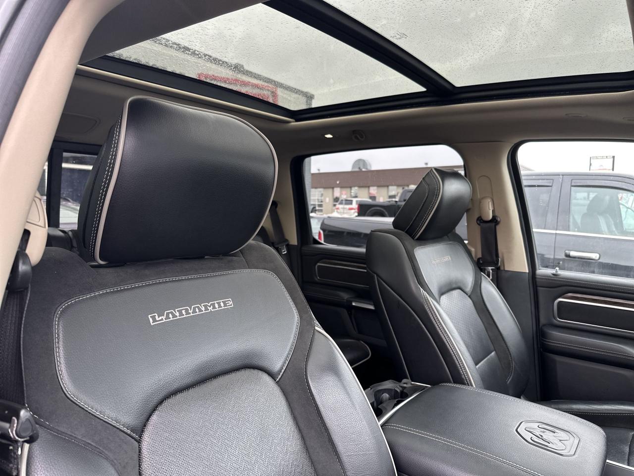2019 RAM 1500 LARAMIE | HARMAN KARDON | PANO GLASS - Photo #34