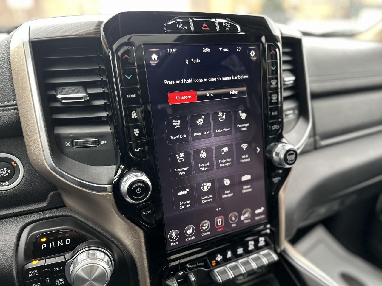 2019 RAM 1500 LARAMIE | HARMAN KARDON | PANO GLASS - Photo #45