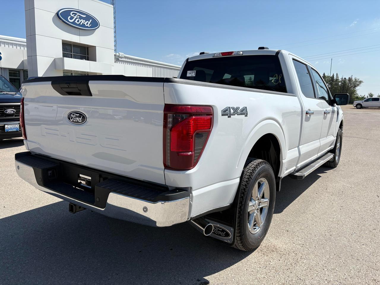 2025 Ford F-150 XLT 4WD SuperCrew 6.5' Box Photo5
