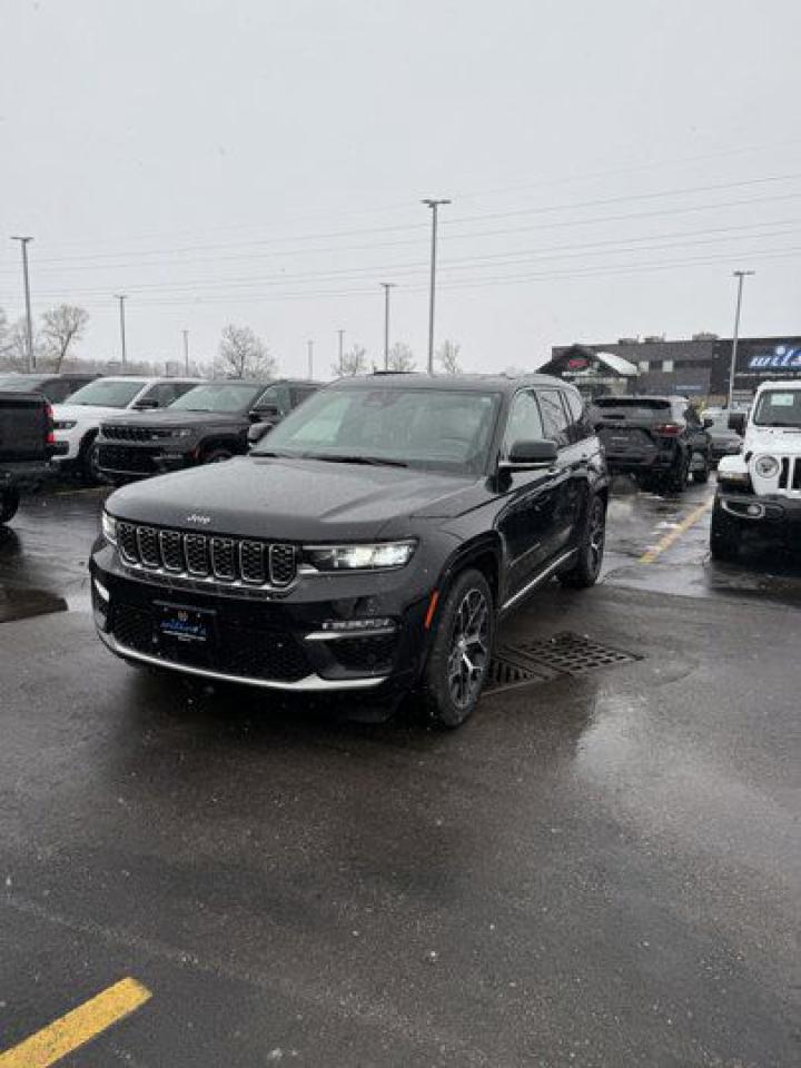 Used 2023 Jeep Grand Cherokee Summit | Leather | Moonroof | Nav | Heated & Cooled Seats | Heated Steering | Adaptive Cruise | for sale in Guelph, ON