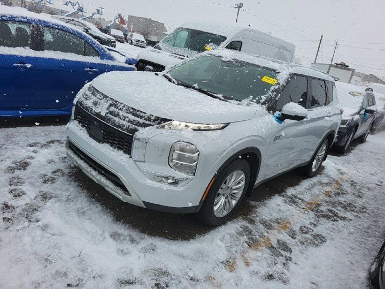 Used 2023 Mitsubishi Outlander Phev LE AWD | Sunroof | Split Leather | Nav | Heated Seats + Steering | Adaptive Cruise | Reverse Cam | for sale in Guelph, ON