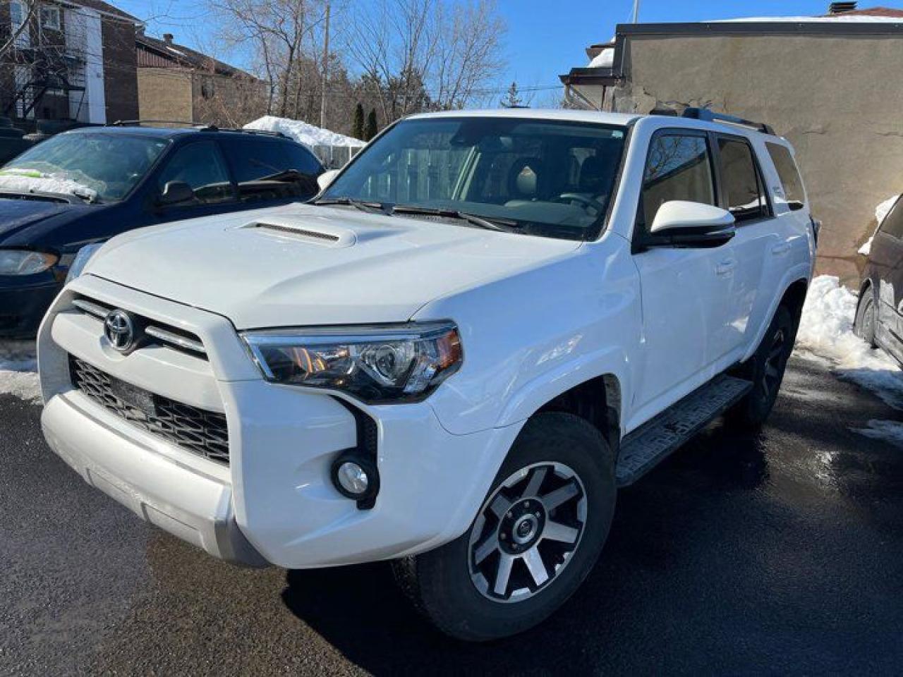 Used 2020 Toyota 4Runner TRD Off Road | Leather | Sunroof | Nav | Heated Seats | Rear Camera | Bluetooth | and more! for sale in Guelph, ON