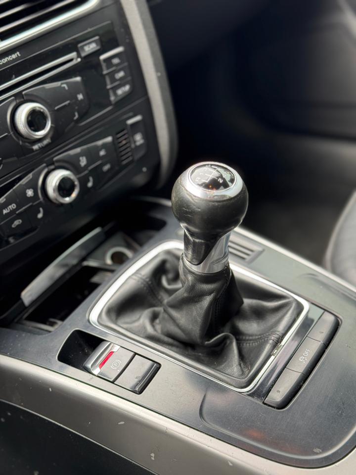 2013 Audi A4 4dr Sdn Man quattro - Photo #12