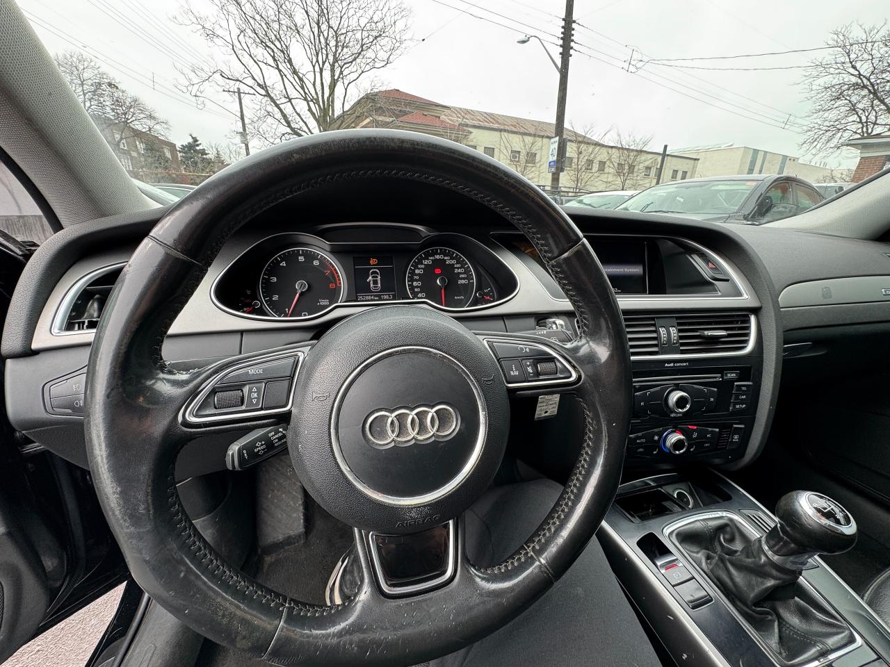 2013 Audi A4 4dr Sdn Man quattro - Photo #15