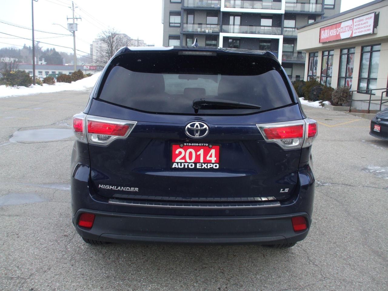 2014 Toyota Highlander LE,Certified,Bluetooth,Backup Camera,8 Passengers - Photo #3