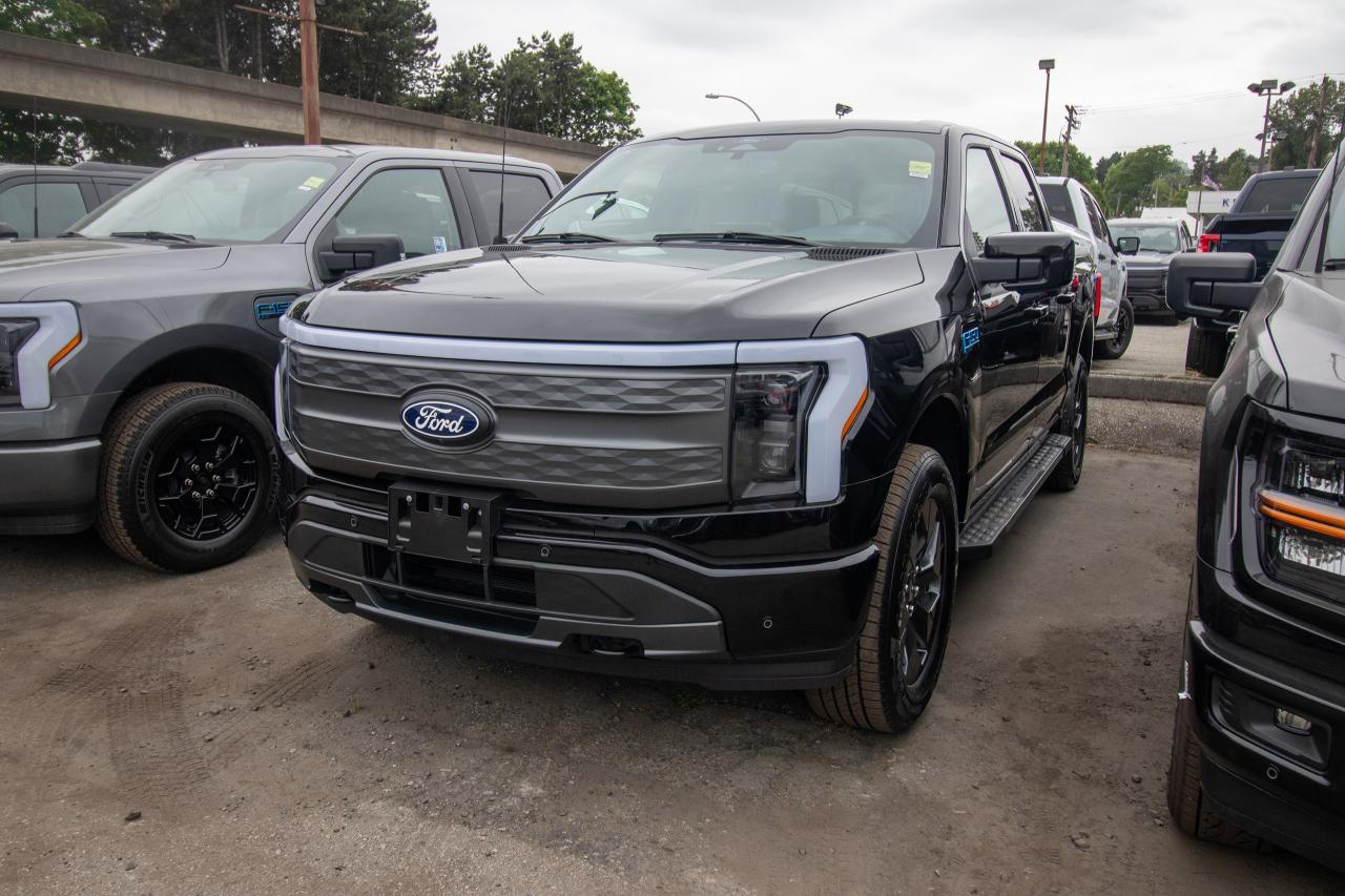New 2025 Ford F-150 Lightning Lariat 4WD SuperCrew 5.5' Box for sale in New Westminster, BC