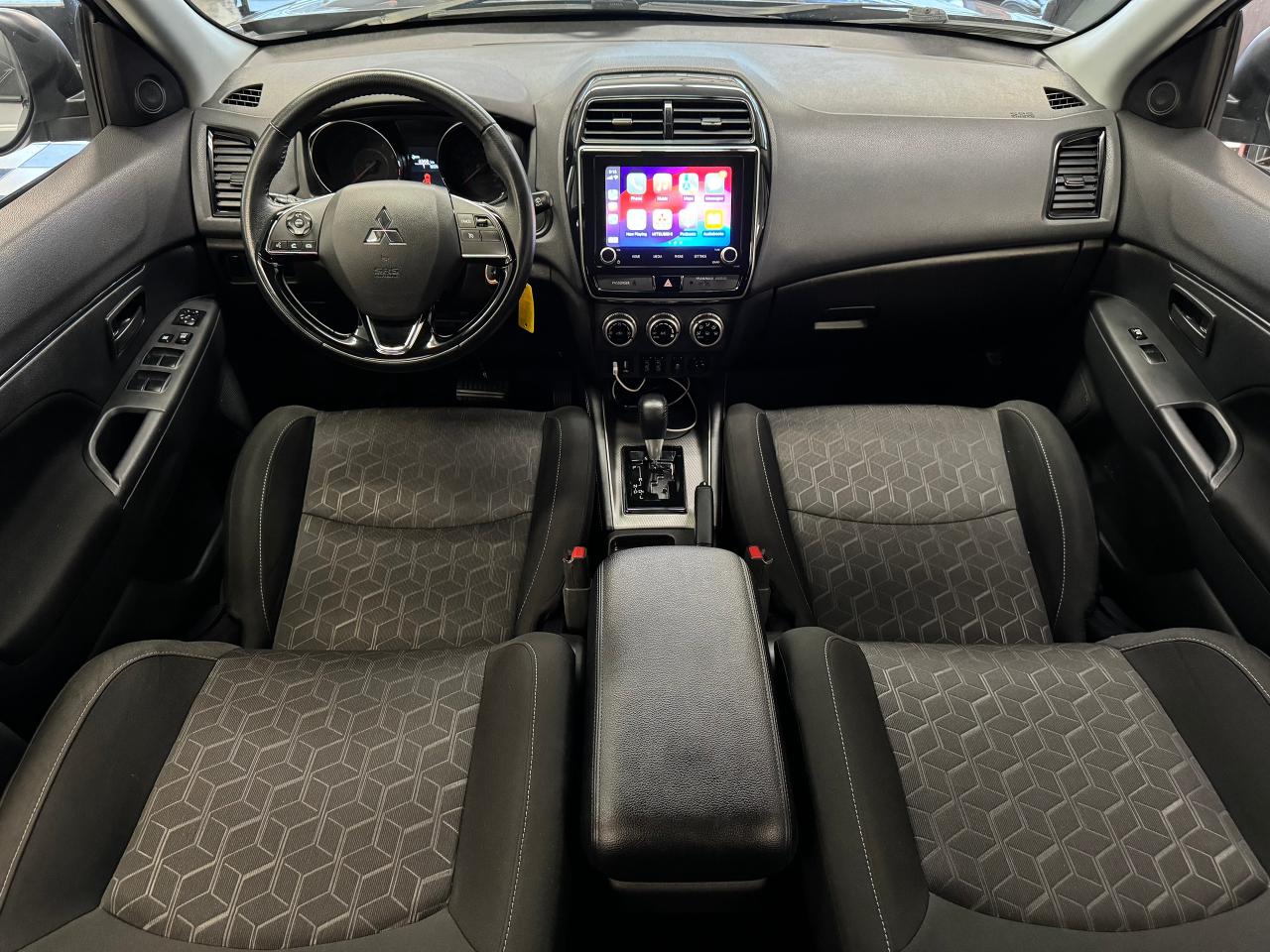 2021 Mitsubishi RVR ES AWC+ApplePlay+Camera+Heated Seats Photo2