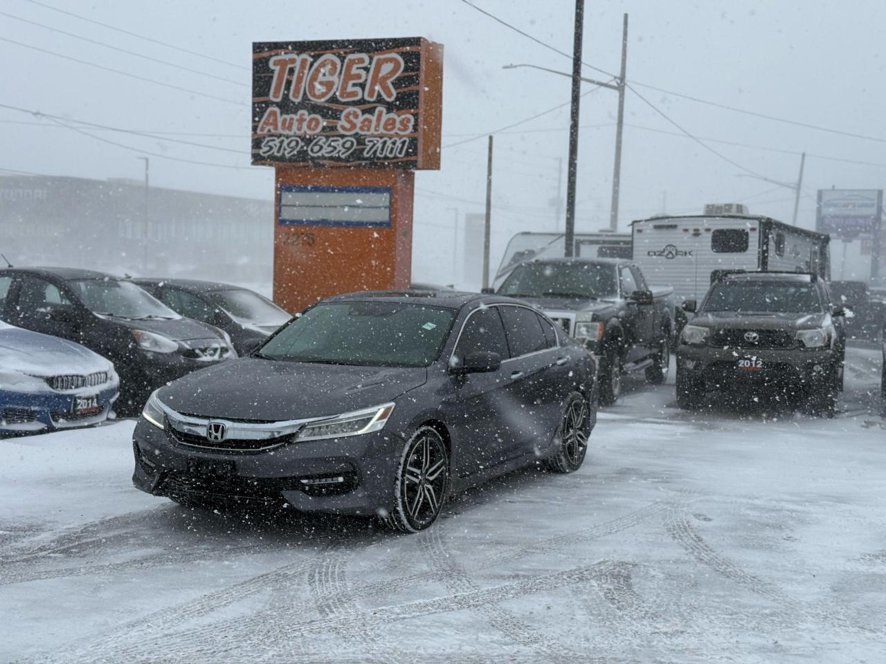 2017 Honda Accord Touring, V6, ONLY 70KMS, LOADED, CERTIFIED - Photo #1