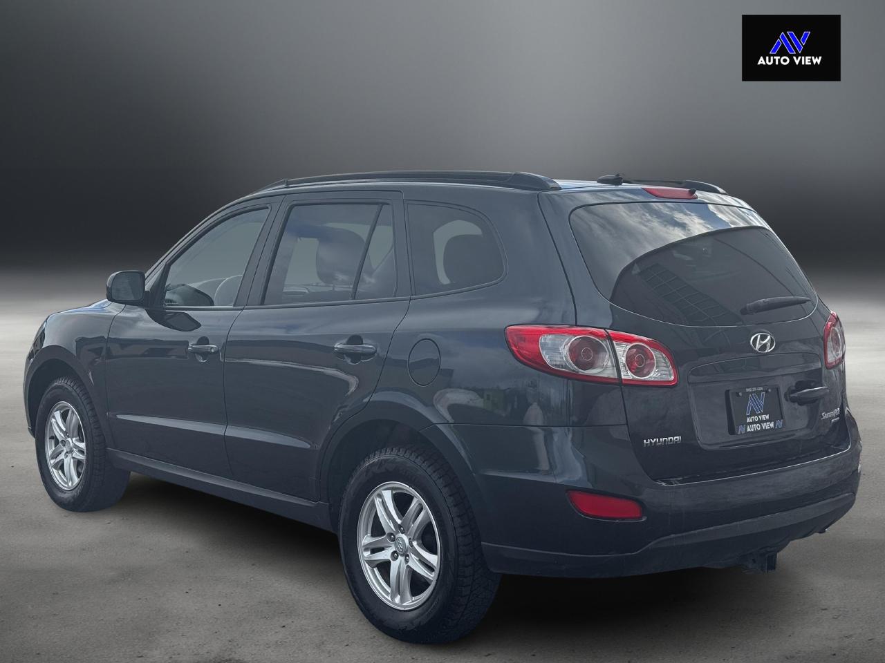 2011 Hyundai Santa Fe GL AWD **WELL SERVICED**LOW KM'S** - Photo #7