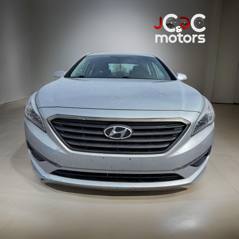 2015 Hyundai Sonata 4dr Sdn 2.4L Auto GLS - Photo #2