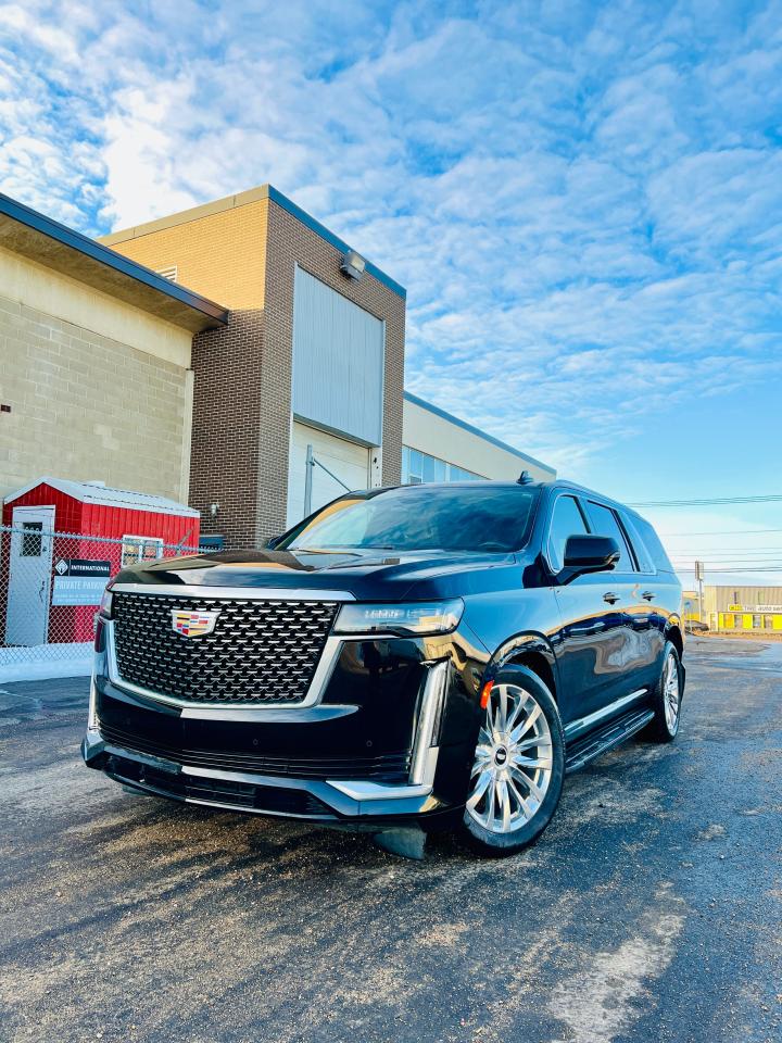 Used 2022 Cadillac Escalade ESV Premium Luxury for sale in Saskatoon, SK