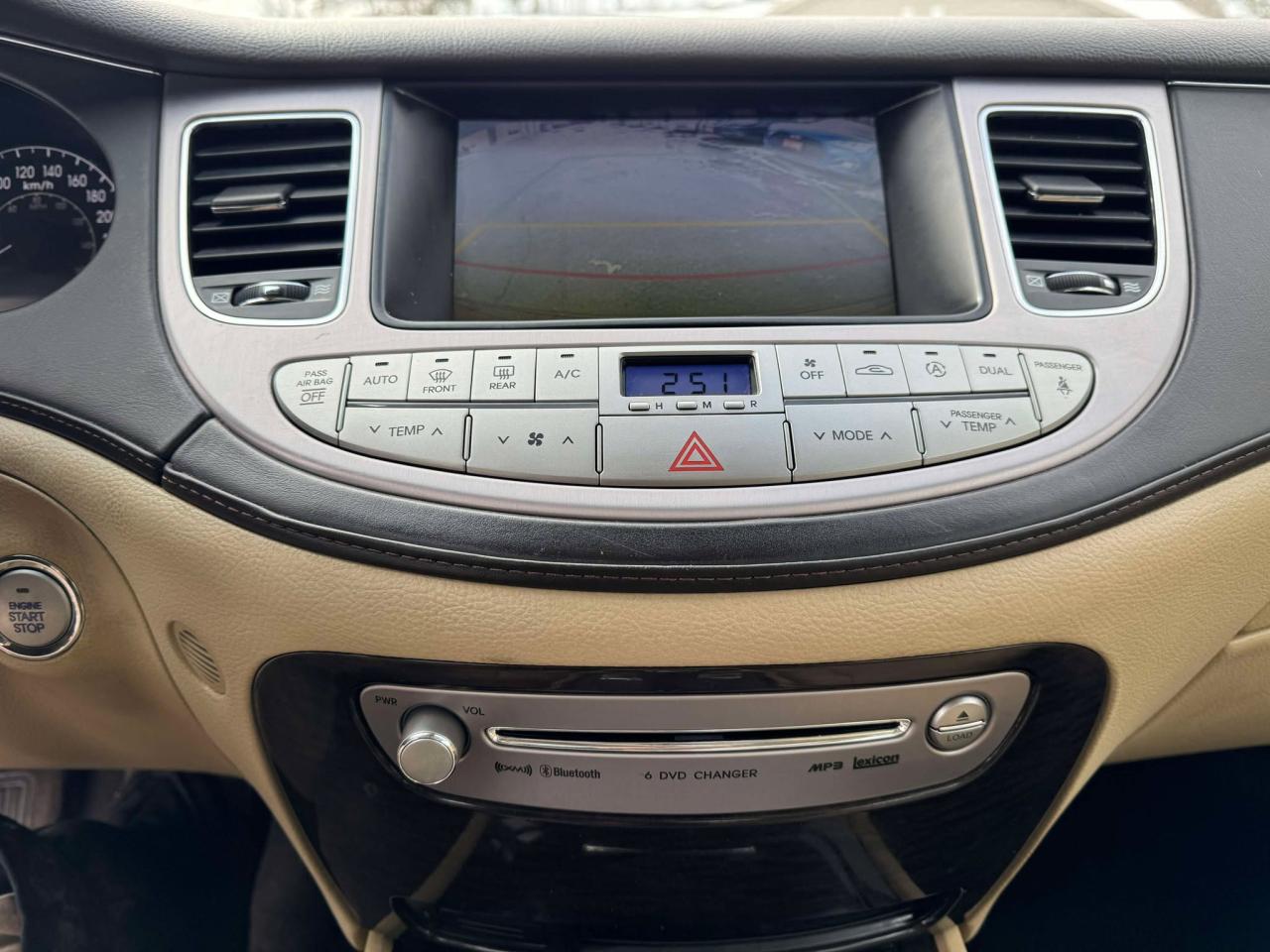 2011 Hyundai Genesis 4dr Sdn V6 w/Technology Pkg - Photo #20