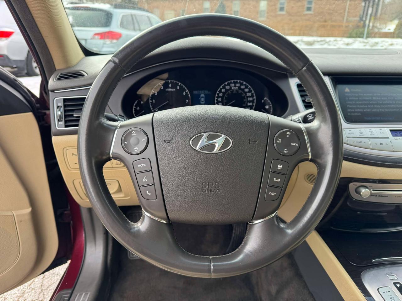 2011 Hyundai Genesis 4dr Sdn V6 w/Technology Pkg - Photo #18