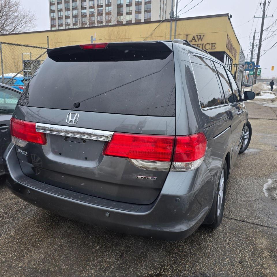 2010 Honda Odyssey 4DR WGN TOURING W/RES & NAVI - Photo #4